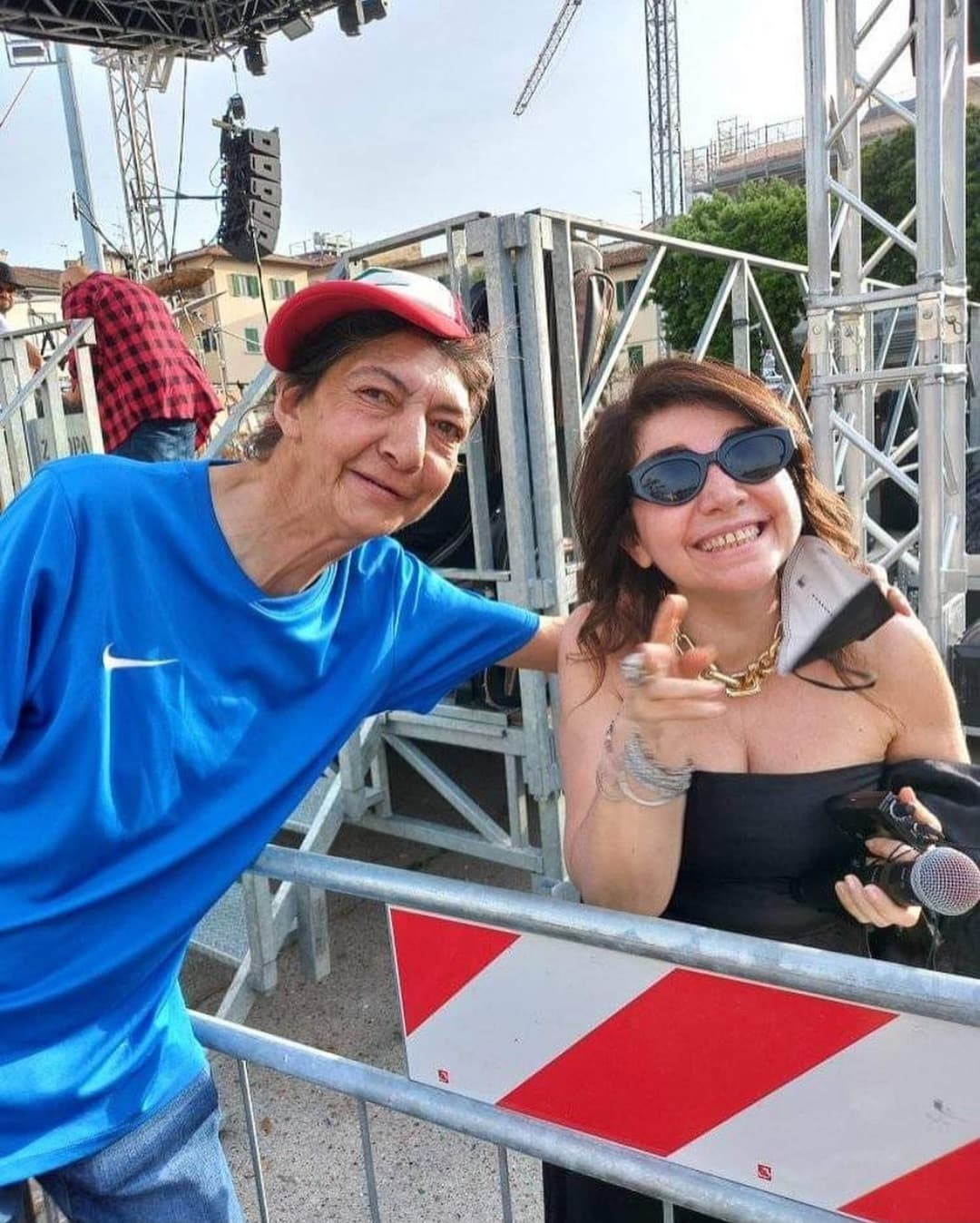 Le leggende non muoiono mai...FIGA!
Ph: Fabrizio e Maurizio
#sifaitacchini #afunghiconipuffi #cristinadavena #erlucertola