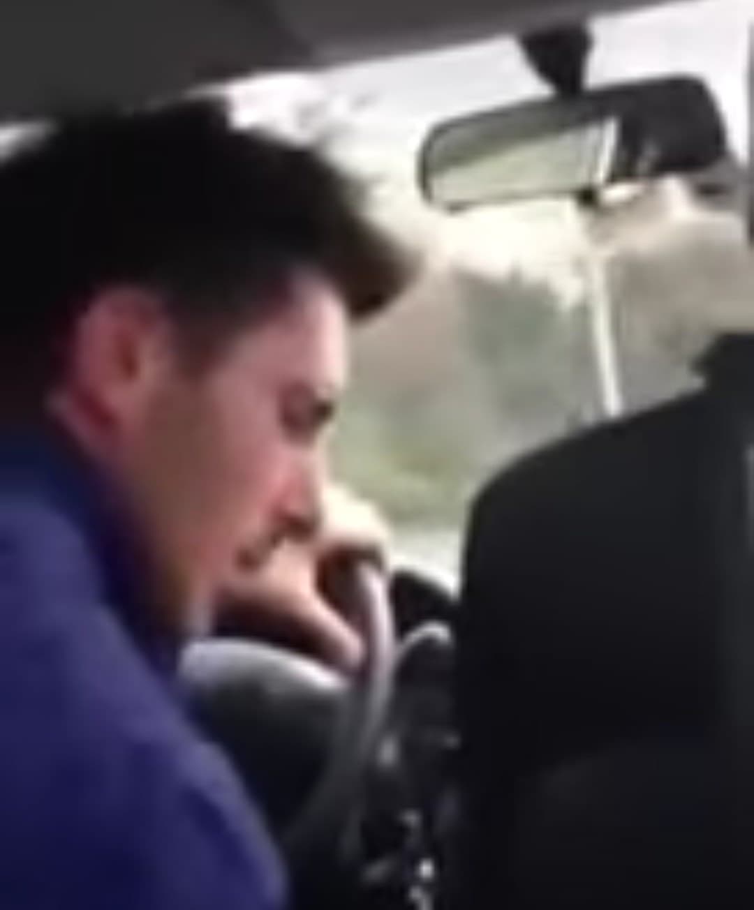 Like se riconosci questo vero uomo di classe, una rarità al giorno d'oggi...