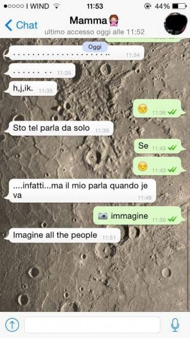 Le mamme e WhatsApp