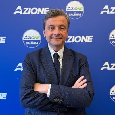 Fra pochi giorni inizia una nuova edizione del torneo dei partiti politici, ditemi se siete interessati così vi taggo 