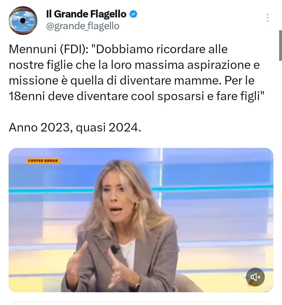 E le altre aspirazioni quali sono? Stare a casa a pulire e cucinare? Mi chiedo perché lei sia lì allora