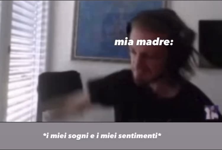 Ho fatto vedere i bozzetti a mia madre 