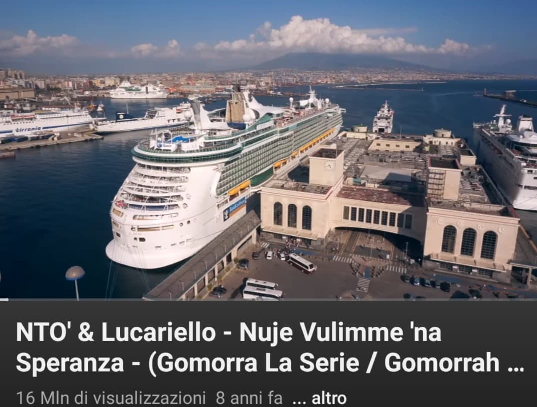 Ok Geolier ok Luchè ok tutto,ma la colonna sonora di Gomorra>>>> qualsiasi cosa sia mai uscita da Napoli.......