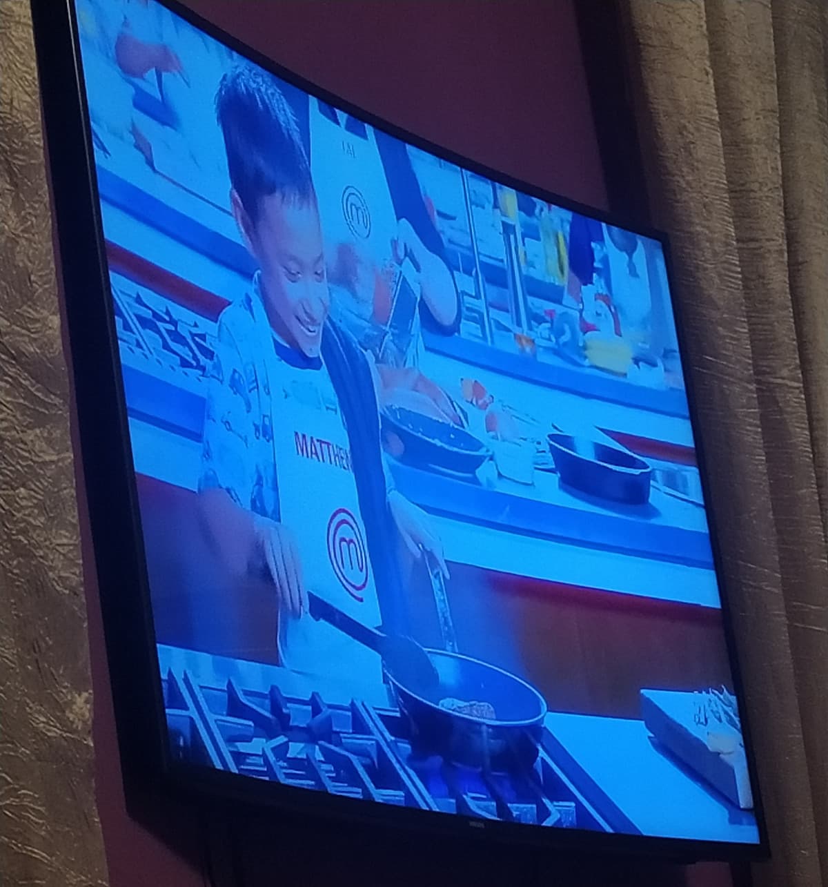 non io alle 00:18 che giudico i dodicenni che cucinano