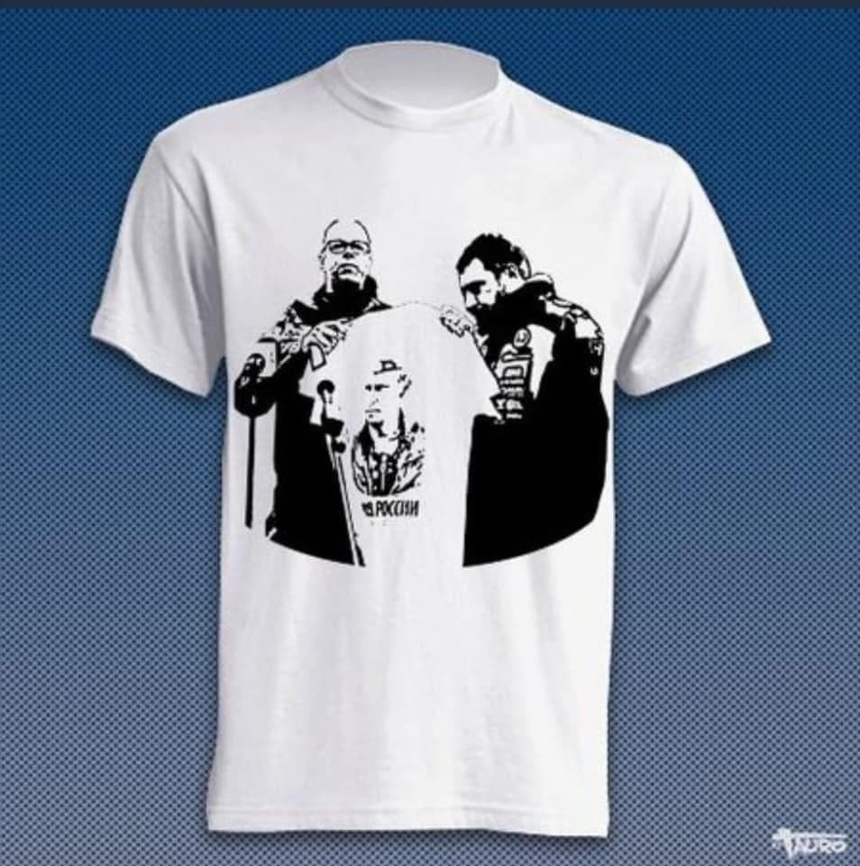 Signore e signori, ecco a voi la t-shirt de-di-in-ti-va! ???