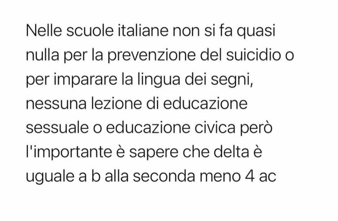 La mia scuola, in cui si fa tutto tranne la lingua dei segni: ???