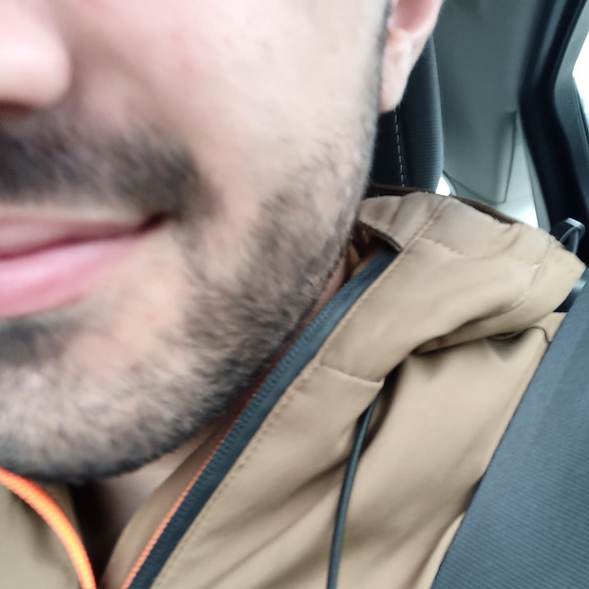 Il sorriso di chi ha appena preso 28 nel secondo esame più difficile di tutto il corso di laurea 