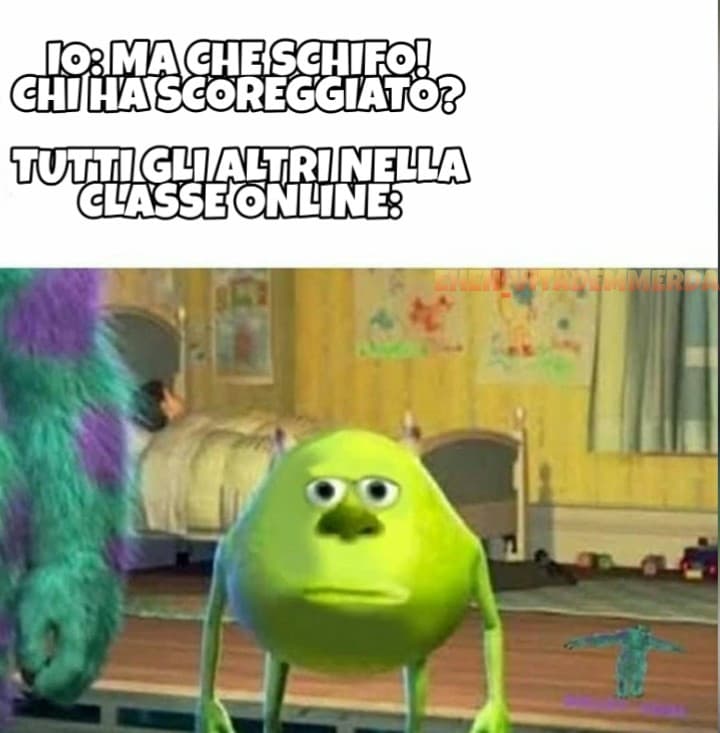 Mi annoio perciò posto meme a caso pt. 2