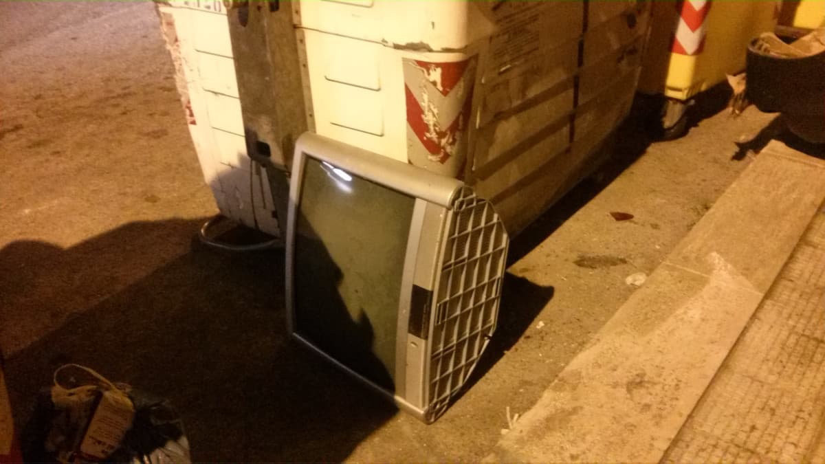 ­