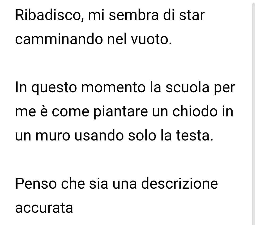 È da un po che mi sono messo a scrivere delle note per esprimermi quando sono stanco, non so cosa fare oppure quando sento di averne bisogno. Questo è come mi sento oggi