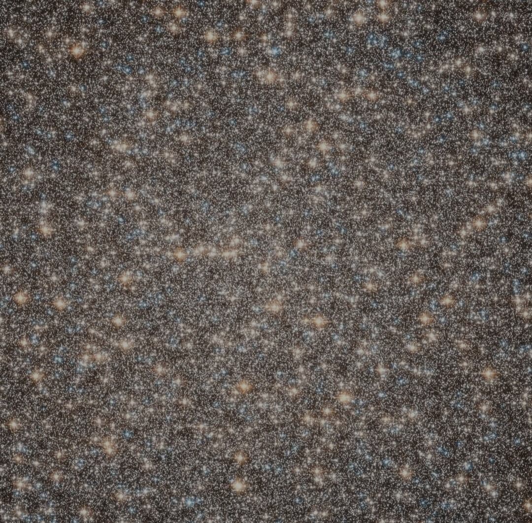 Foto che invece mostra oltre 10 milioni di stelle nella nostra via Lattea (se ne stimano circa 200 miliardi)