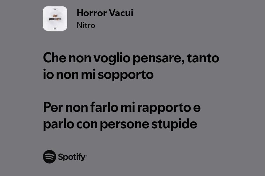 c'è un mio amico a scuola un botto simpatico e abbiamo gli stessi problemi mentali