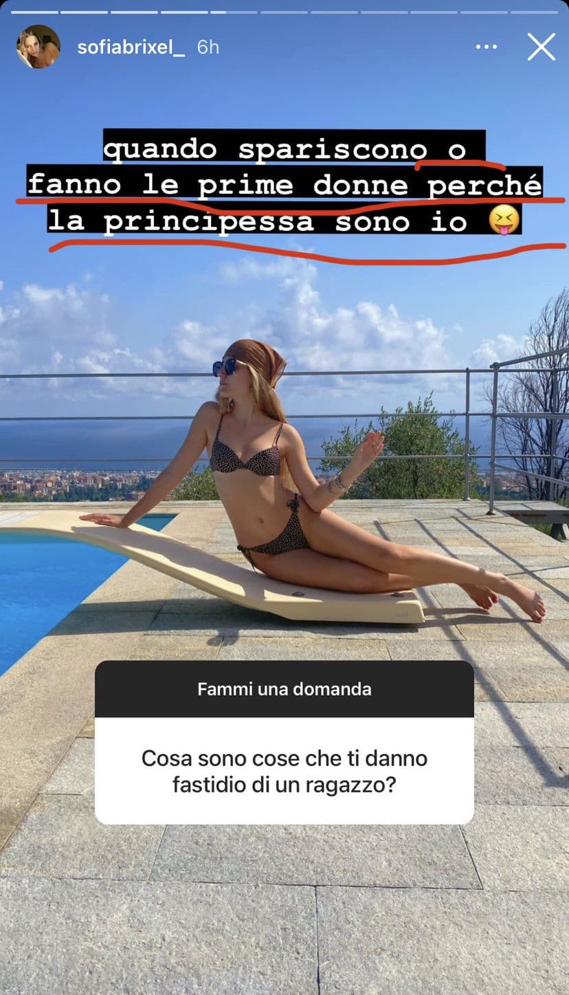 Ma quanto se la tira? Ma poi che significa le prime donne. Non è il mio caso perché sono mascolino ma se trova un ragazzo un po’ effeminato lo scarta perché la principessa è lei. Non ho capito