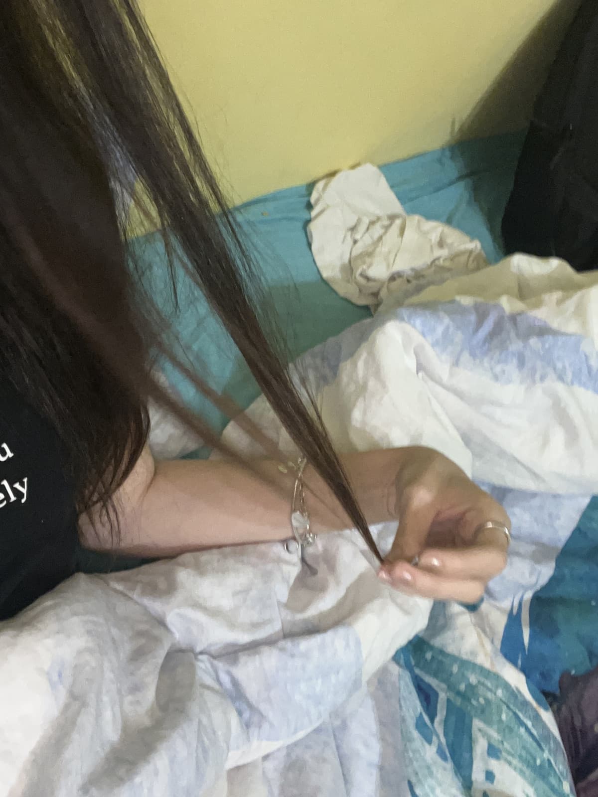 raga ho litigato con il mio ragazzo ed è uscito e ora sono rimasta sola a casa😭 c’è qualcuno con cui potrei parlarne?