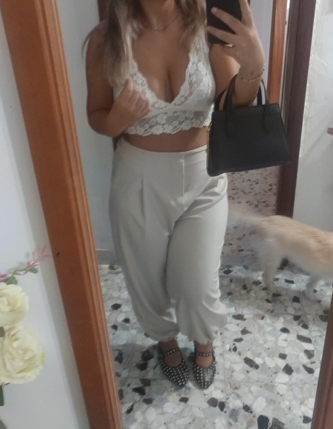 Queste scarpe me le criticano tutti e mi dicono che non mi vesto bene 😭😭