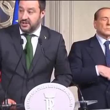 Sentite le parole (sante) che aggiunge Berlusconi alla fine.