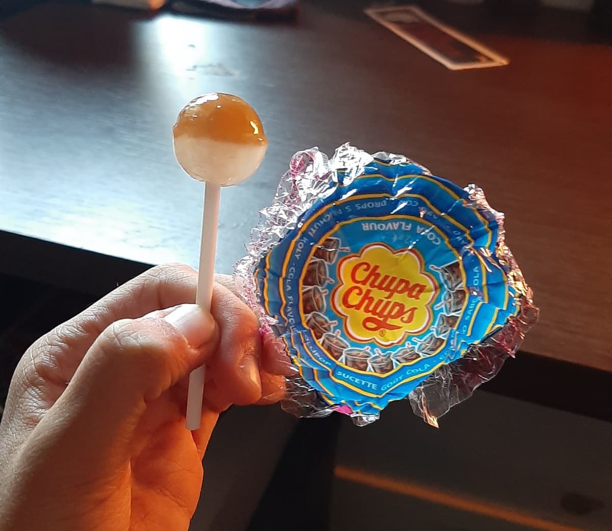 le opzioni qui sono due, o li hanno fatti più semplici da aprire o ne ho aperti talmente tanti che ormai ho imparato come farlo senza dannarmi l'anima