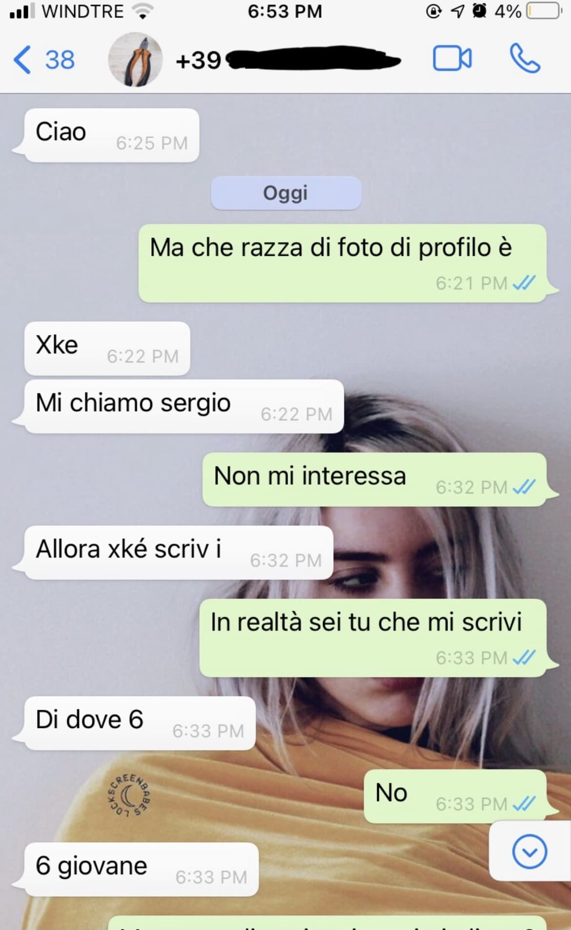 Un altro esemplare di sconosciuto boomer di mezza età che aveva voglia di chiacchierare