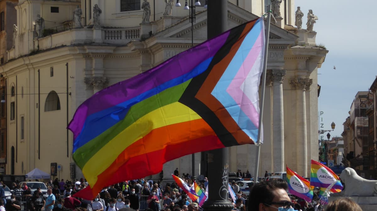 Carrellata immagini LGBTQ+ per un happy #pridemonth ! ?️??️??️?