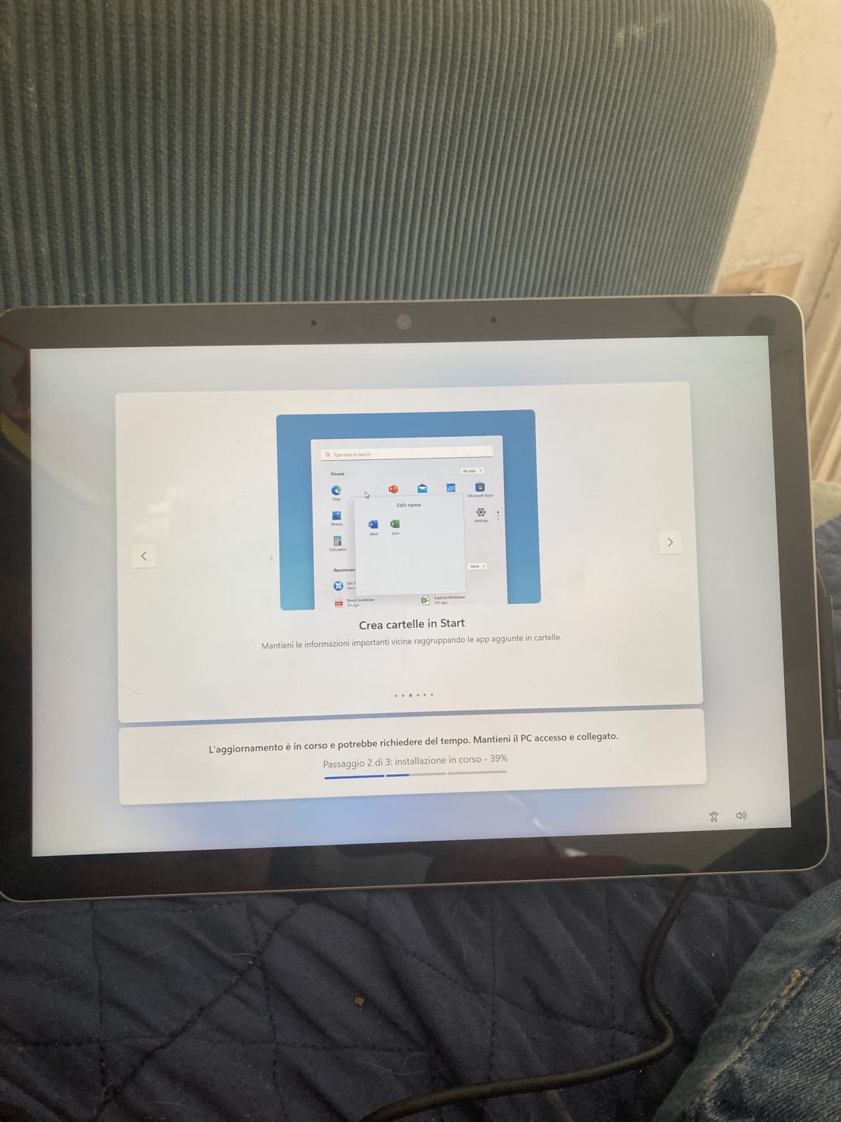 Regalo per mamma, 174€, Surface Go m3... comunque odio Windows. Ma non è mio quindi ok. 😅