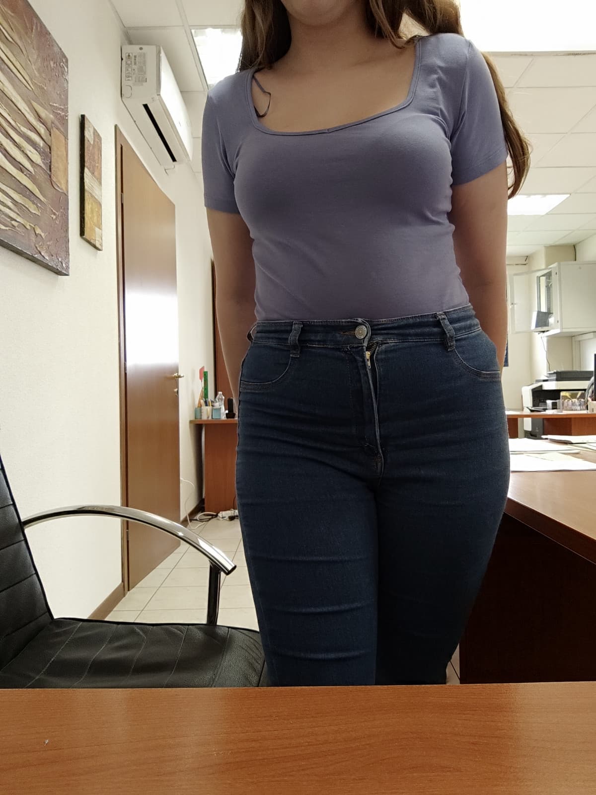 Non penso di essere grassa, sono attraente con questo corpo, no?