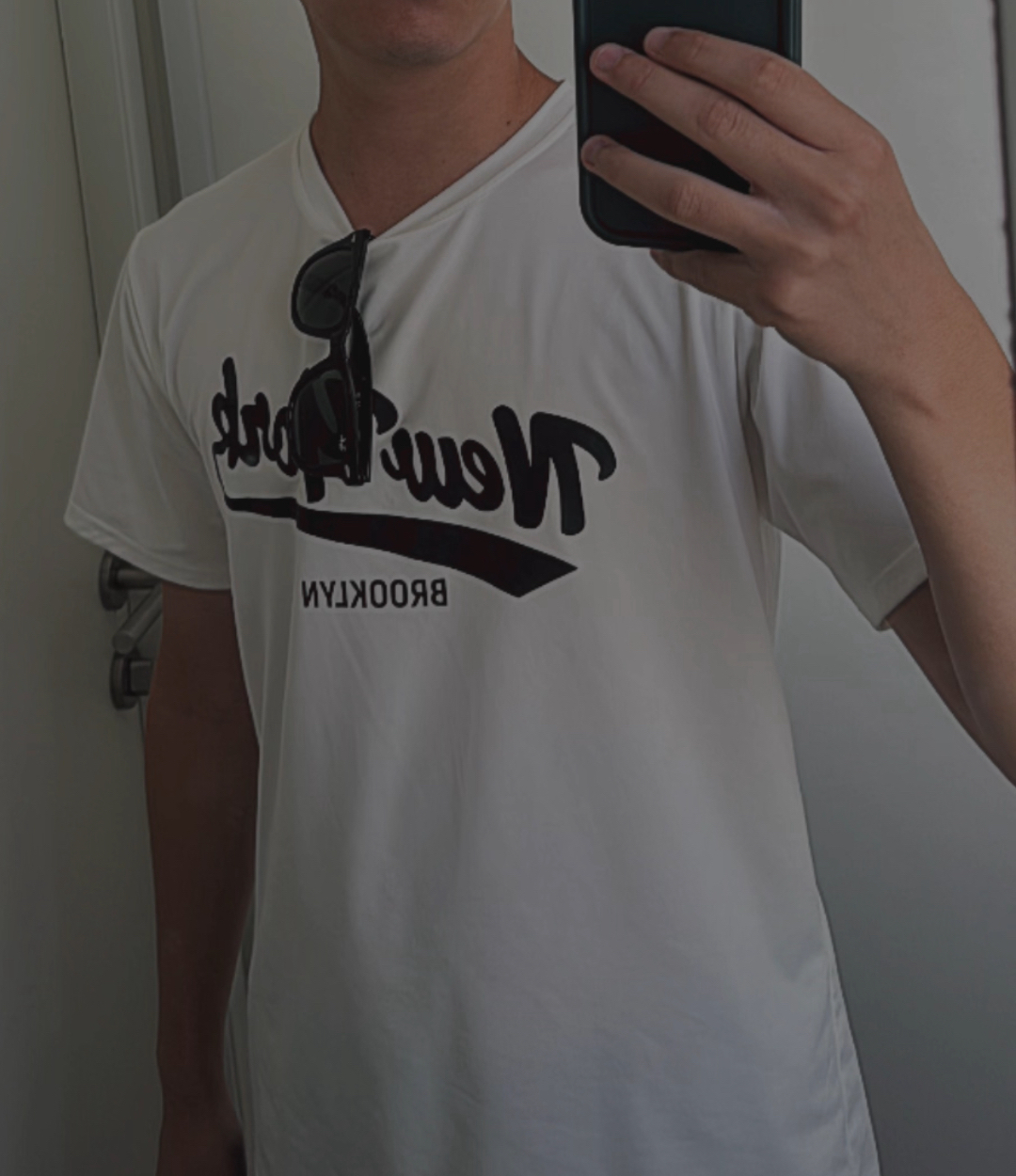 Non mi piacciono le dita in questa foto