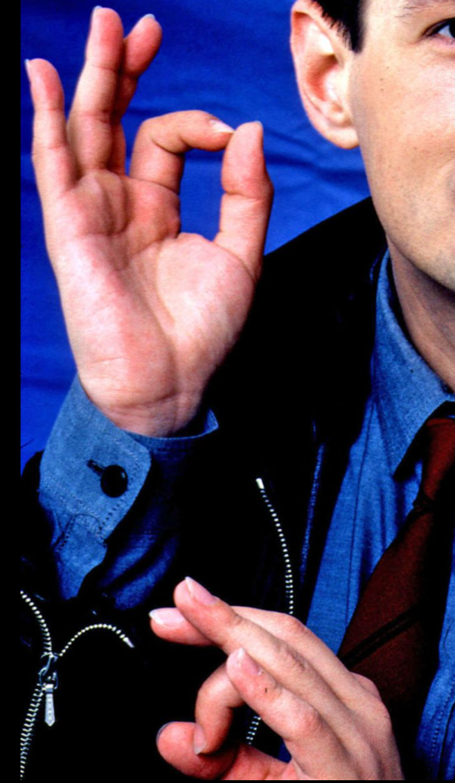 Ancora hand rating a modo mio. Queste sono le mie pretese. Io ho dei parametri e delle pretese. Le mani che non piacciono a me possono piacere ad altri e viceversa. La persona che aveva queste mani è morta e non si offenderà.
