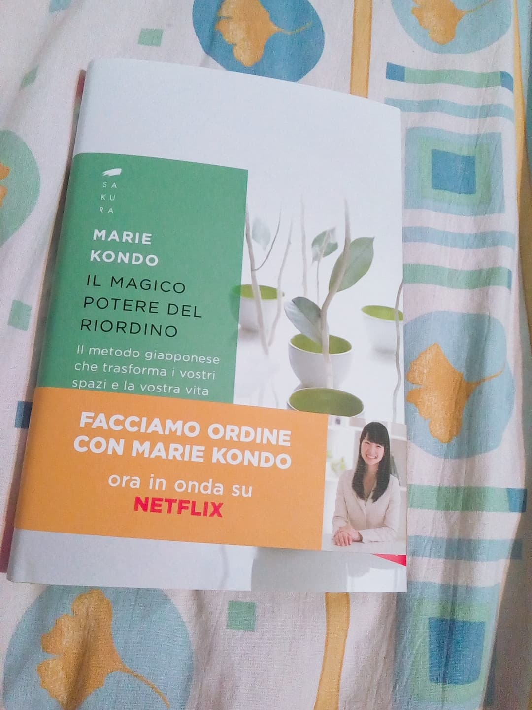 Ho un nuovo libro ❤ Facciamo ordine con Marie Kondo metodi di una giapponese ?