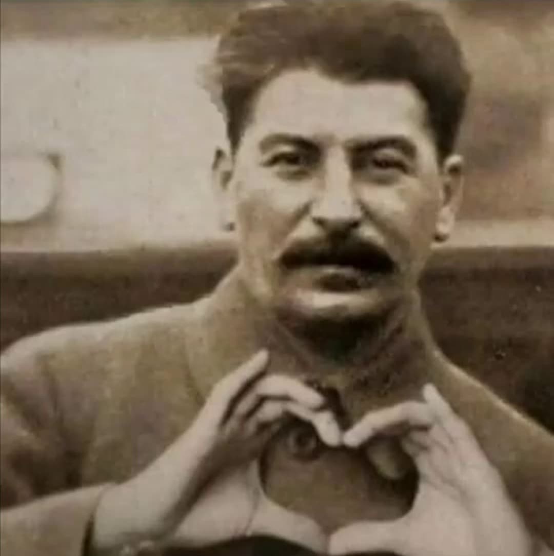 Buona notte così amici di insegreto, andate a dormire o finite nel gulag
